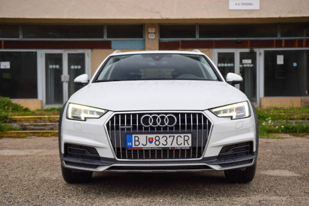 Audi A4 Allroad 3.0 TDI quattro S tronic P. KAMERA, B&O, 4x4